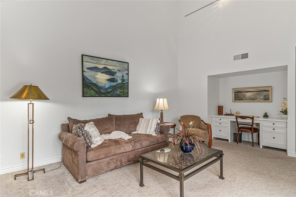 6255 Majorca Circle Long Beach, CA 90803 - Photo 21 of 62 Den