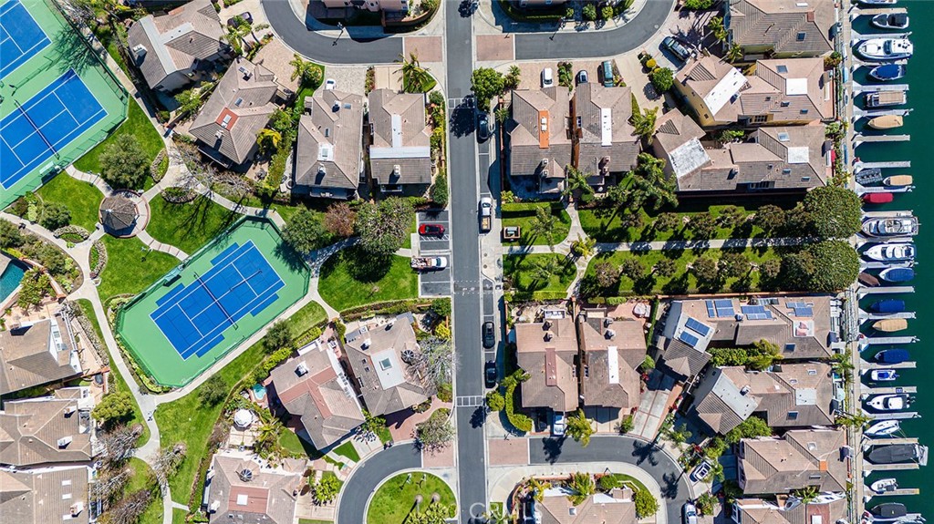 6255 Majorca Circle Long Beach, CA 90803 - Photo 56 of 62 Community Oveview of Tennis Courts