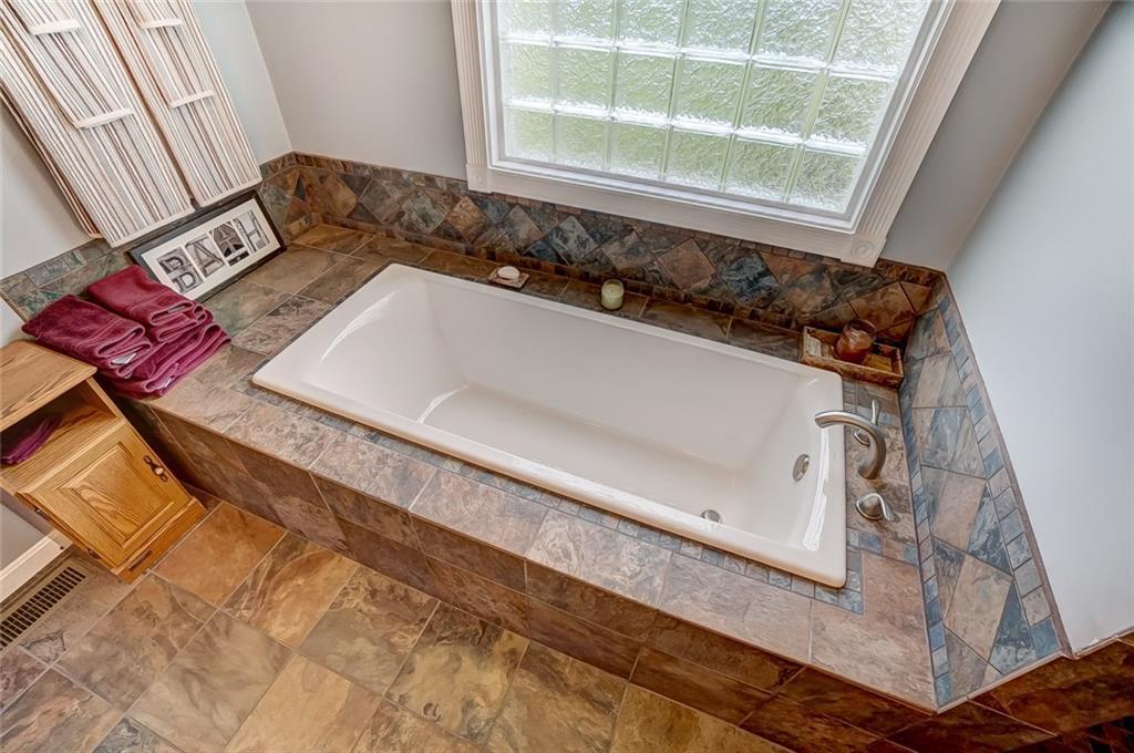 4627 South Plateau Drive Springfield, OH 45502 - Photo 25 of 46