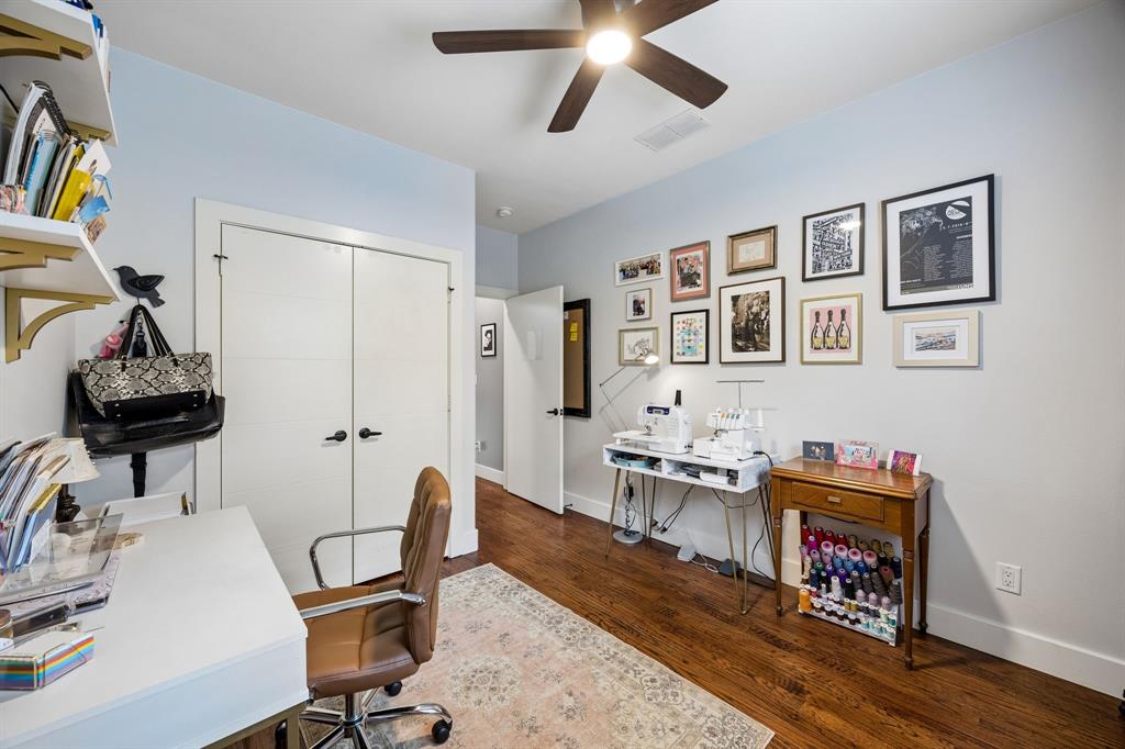 5875 Ross Avenue, Unit 9 Dallas, TX 75206 - Photo 21 of 29 Secondary bedroom currently being used as an office