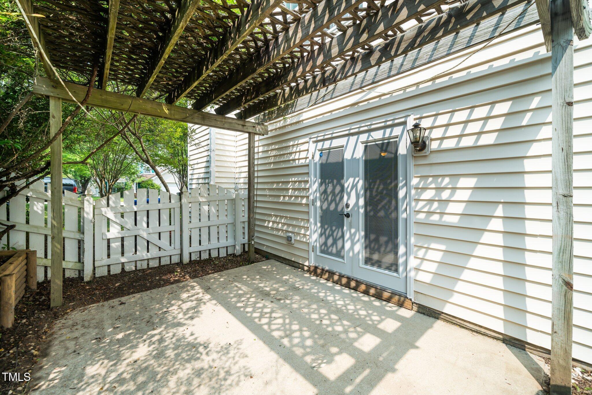 5006 Silhouette Drive Durham, NC 27713 - Photo 19 of 25 19-web-or-mls-5006 Silhouette (15 of 25)