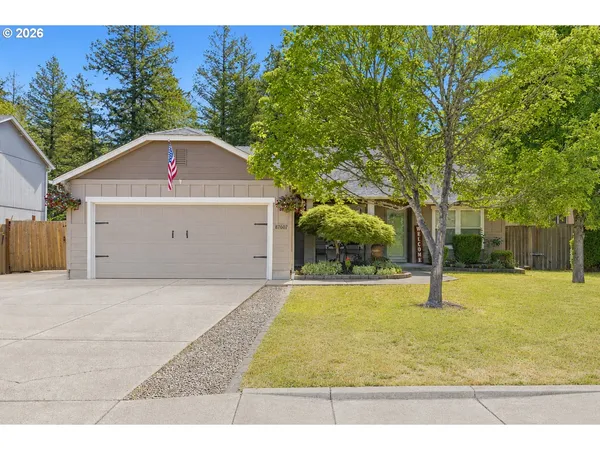 $447,500 | 87607 Halcyon Drive, Veneta, OR 97487