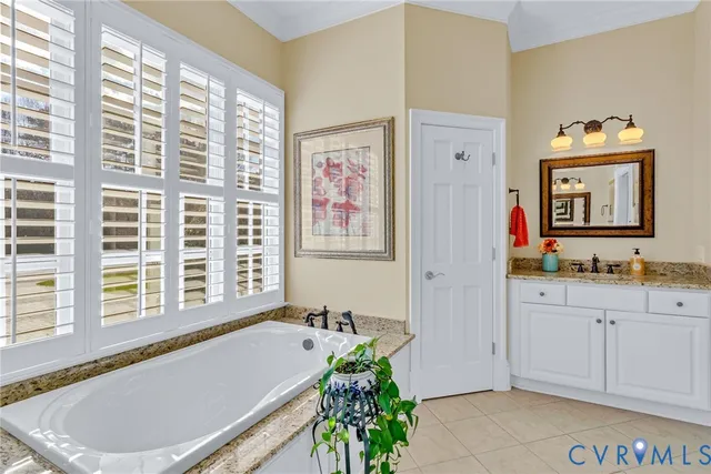 $1,150,000 | 309 Harbour View Drive, White Stone, VA 22578