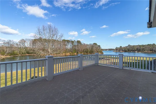 $1,150,000 | 309 Harbour View Drive, White Stone, VA 22578