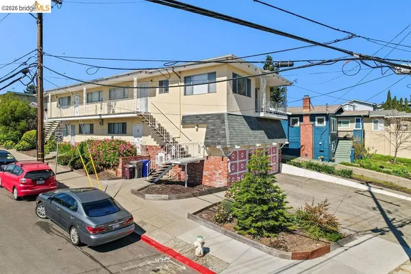 $995,000 | 3601 Lincoln Avenue, Oakland, CA 94602