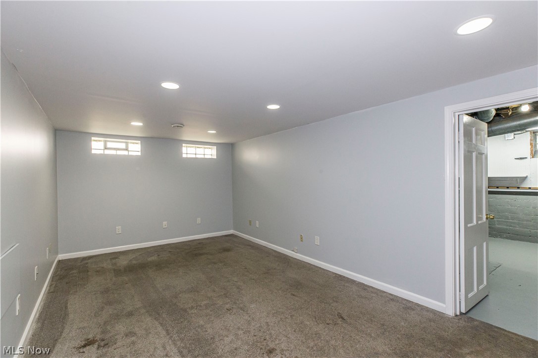4326 Silsby Road University Heights, OH 44118 - Photo 30 of 50