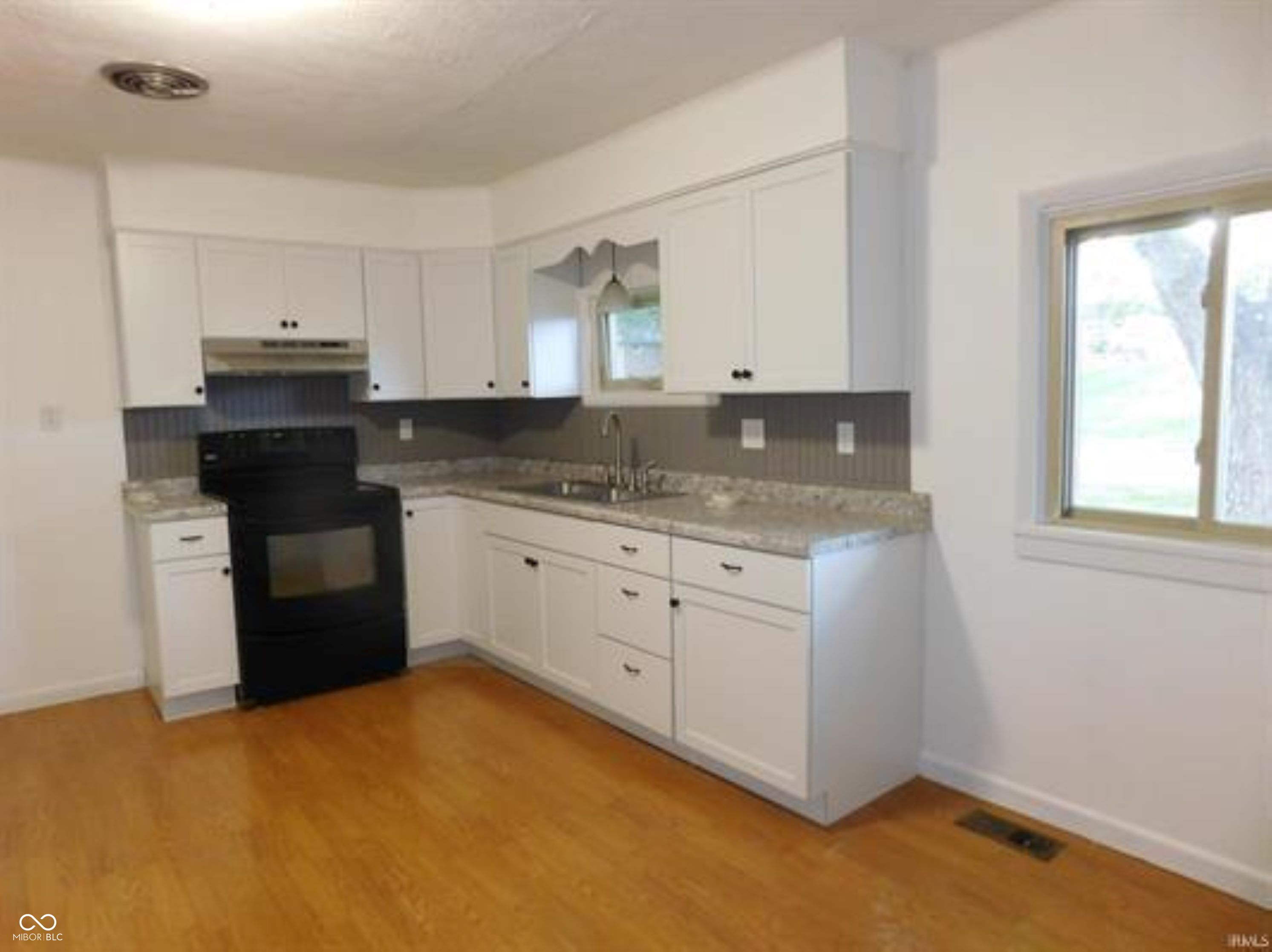 1900 South Manville Road Muncie, IN 47302 - Photo 13 of 18 Gallery Image 13