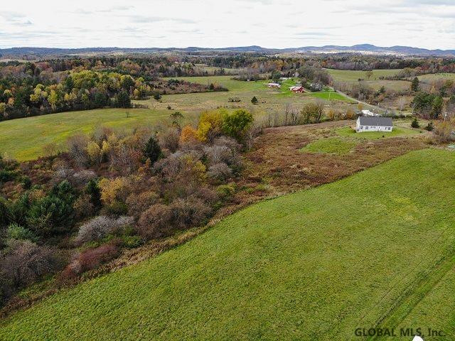 71 Hunt Road Pittstown, NY 12028 - Photo 7 of 8 Photo 7