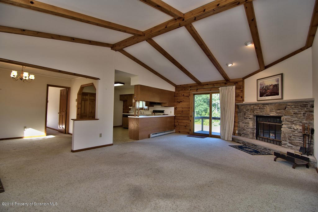 822 Scott Road Clarks Summit, PA 18411 - Photo 12 of 36 Gallery Image 12