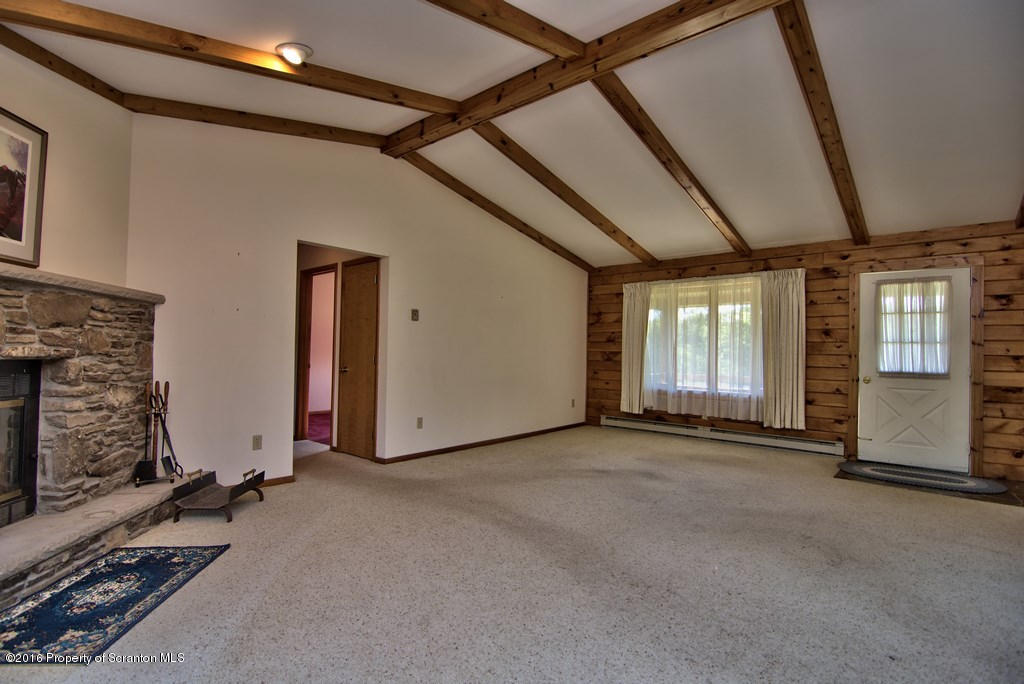 822 Scott Road Clarks Summit, PA 18411 - Photo 15 of 36 Gallery Image 15