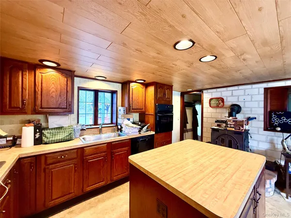 $899,000 | 110 Eldred-Yulan Road, Eldred, NY 12732