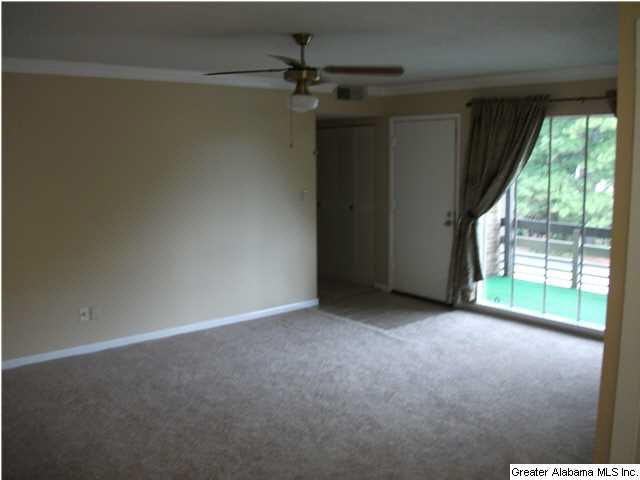 3101 Lorna Road, Unit 323 Birmingham, AL 35216 - Photo 5 of 10