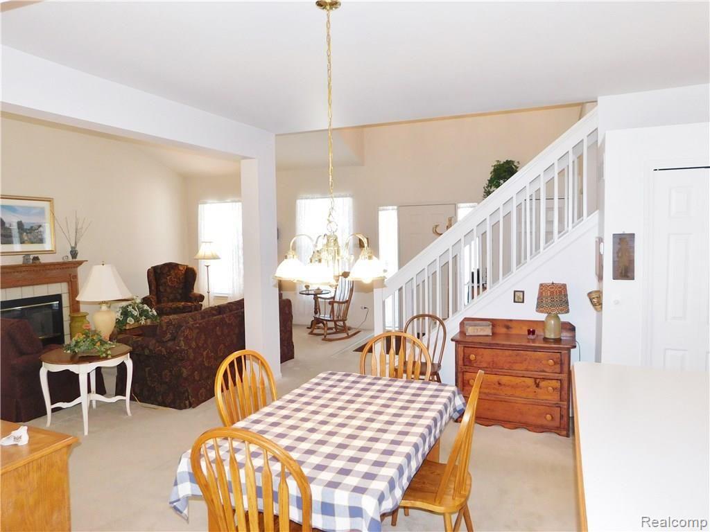 2516 Ravine Side North Howell, MI 48843 - Photo 6 of 20