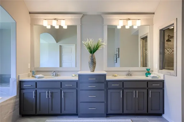 $639,950 | 9284 Zarda Drive, Lenexa, KS 66227