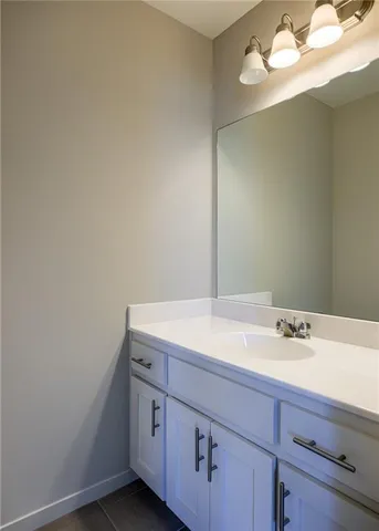 $639,950 | 9284 Zarda Drive, Lenexa, KS 66227