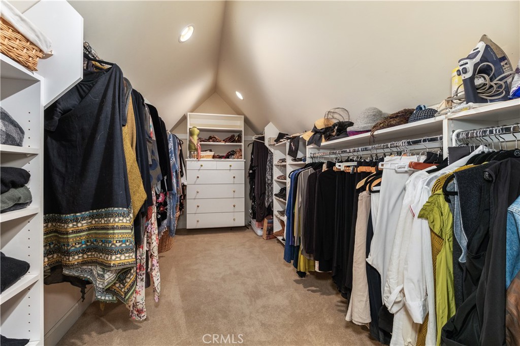 5415 Fairhills Road Paso Robles, CA 93446 - Photo 35 of 73 Oversized walk-in closet.