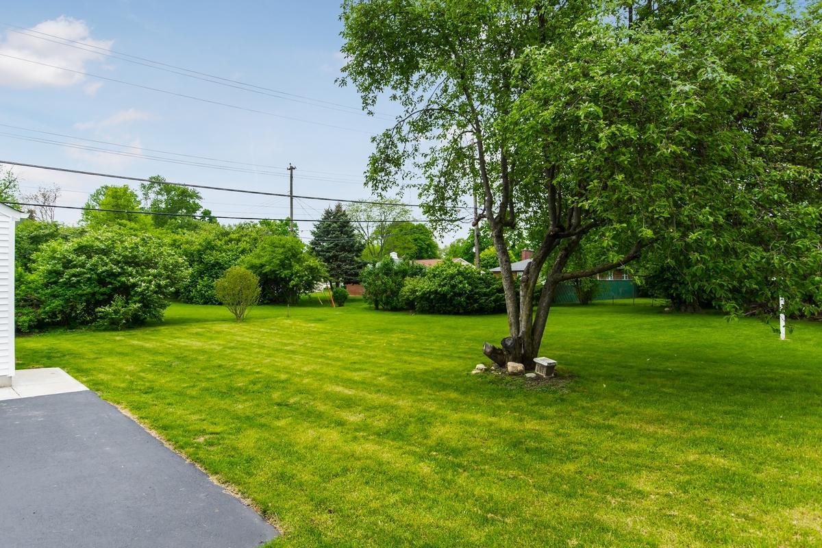 1935 Fishinger Road Upper Arlington, OH 43221 - Photo 21 of 25