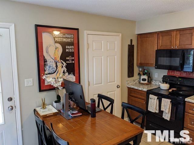 1616 Crest Road Raleigh, NC 27606 - Photo 3 of 12 Photo #3