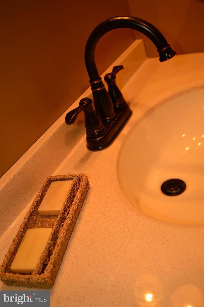 1022 Wedgewood Road Baltimore, MD 21229 - Photo 20 of 30 Bath