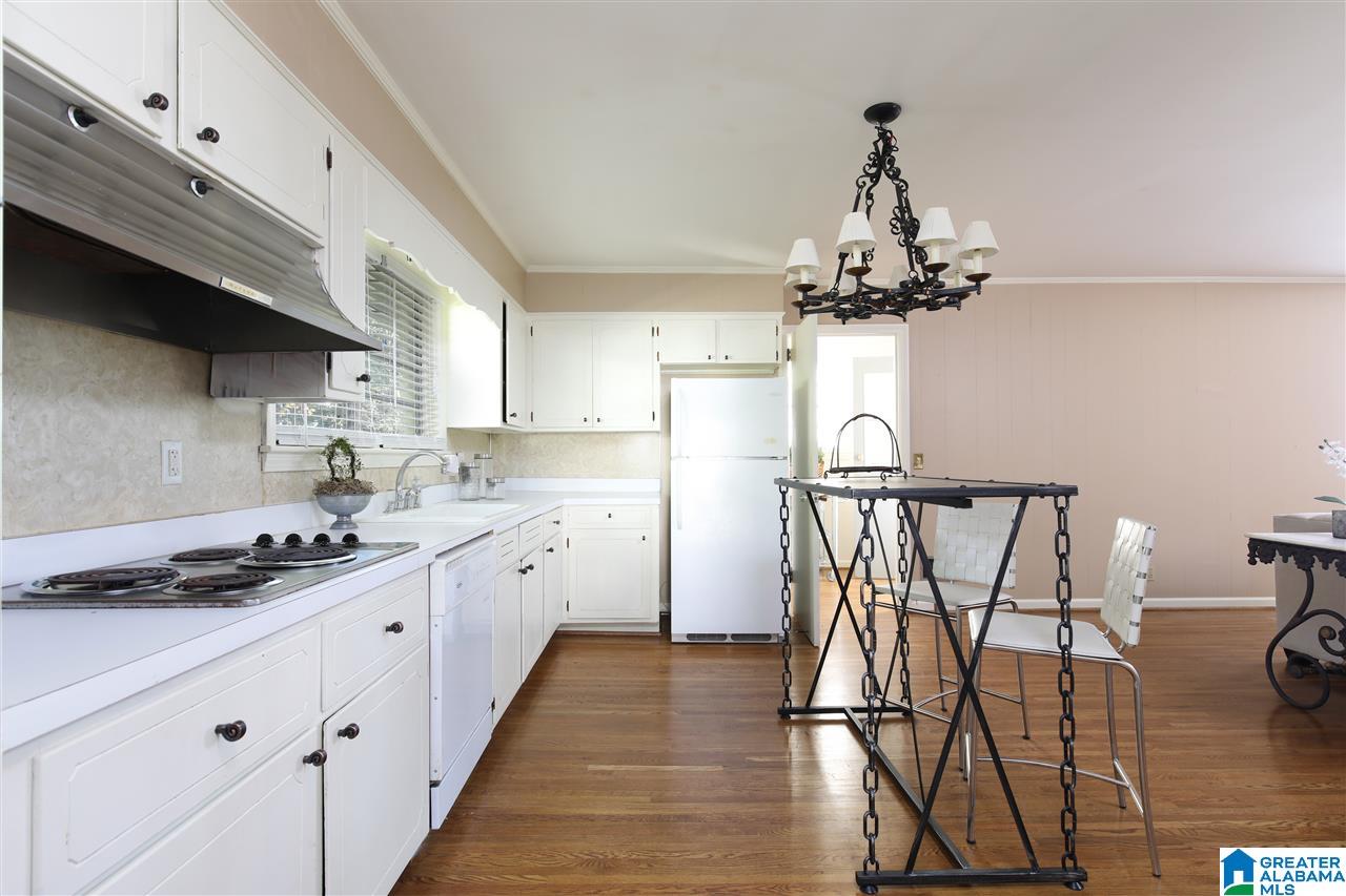 1025 Wickford Road Birmingham, AL 35216 - Photo 15 of 27