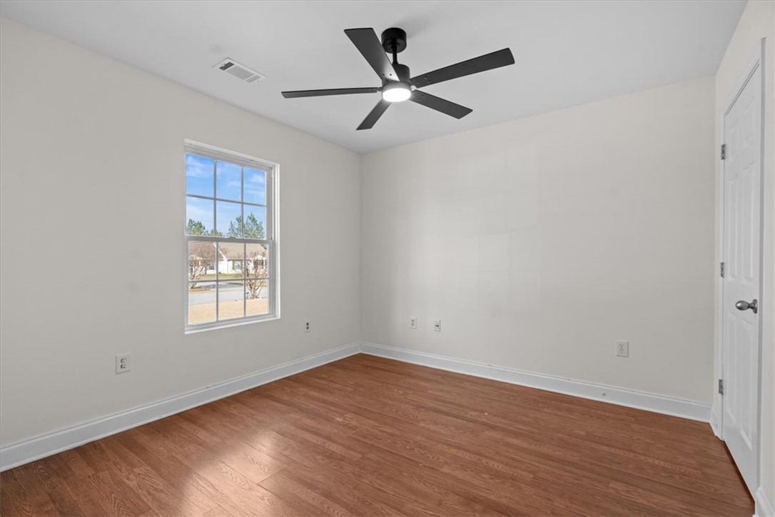 320 Oak Knoll Court Seneca, SC 29678 - Photo 13 of 23