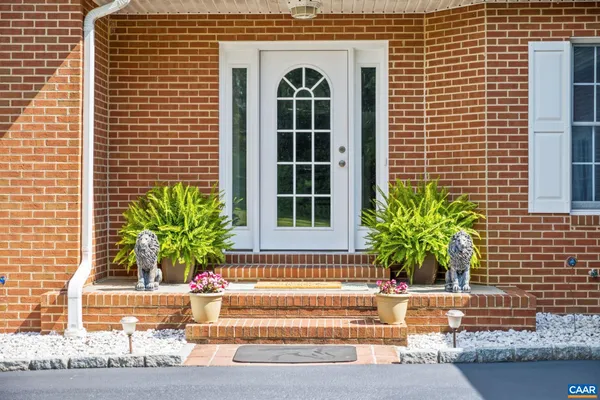 $815,000 | 105 Squirrel Path, Stanardsville, VA 22973