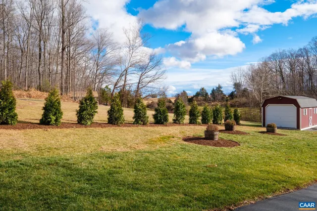 $835,000 | 105 Squirrel Path, Stanardsville, VA 22973