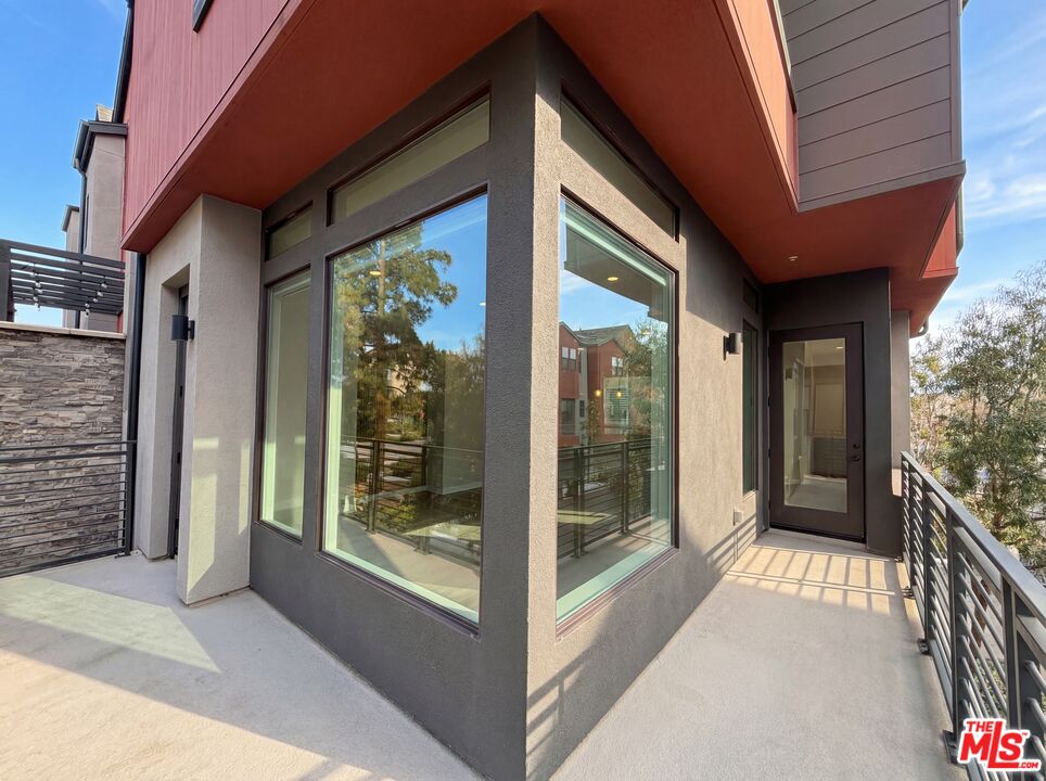 130 Keeper Irvine, CA 92618 - Photo 13 of 23