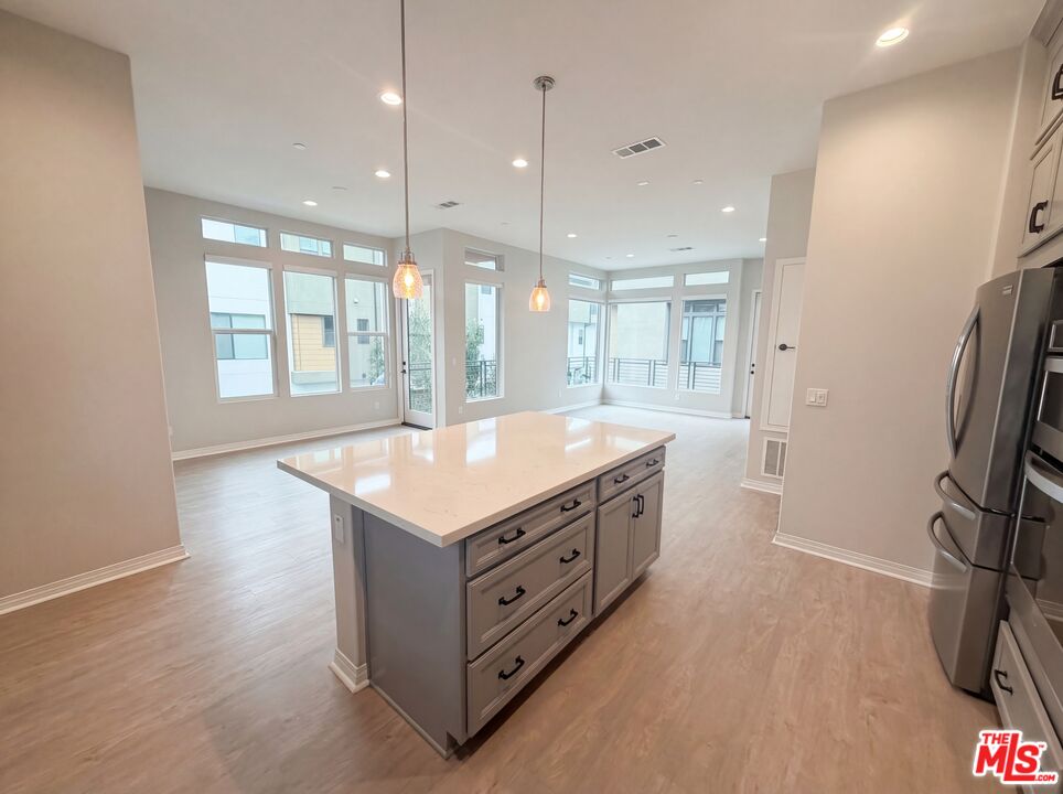 130 Keeper Irvine, CA 92618 - Photo 17 of 23