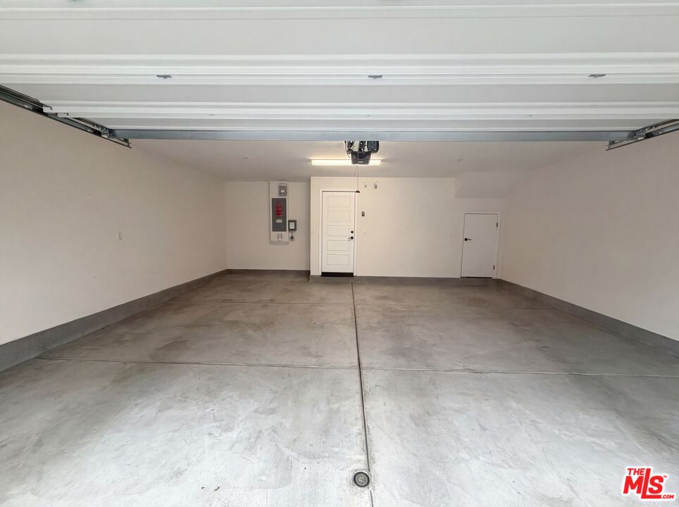 130 Keeper Irvine, CA 92618 - Photo 20 of 23