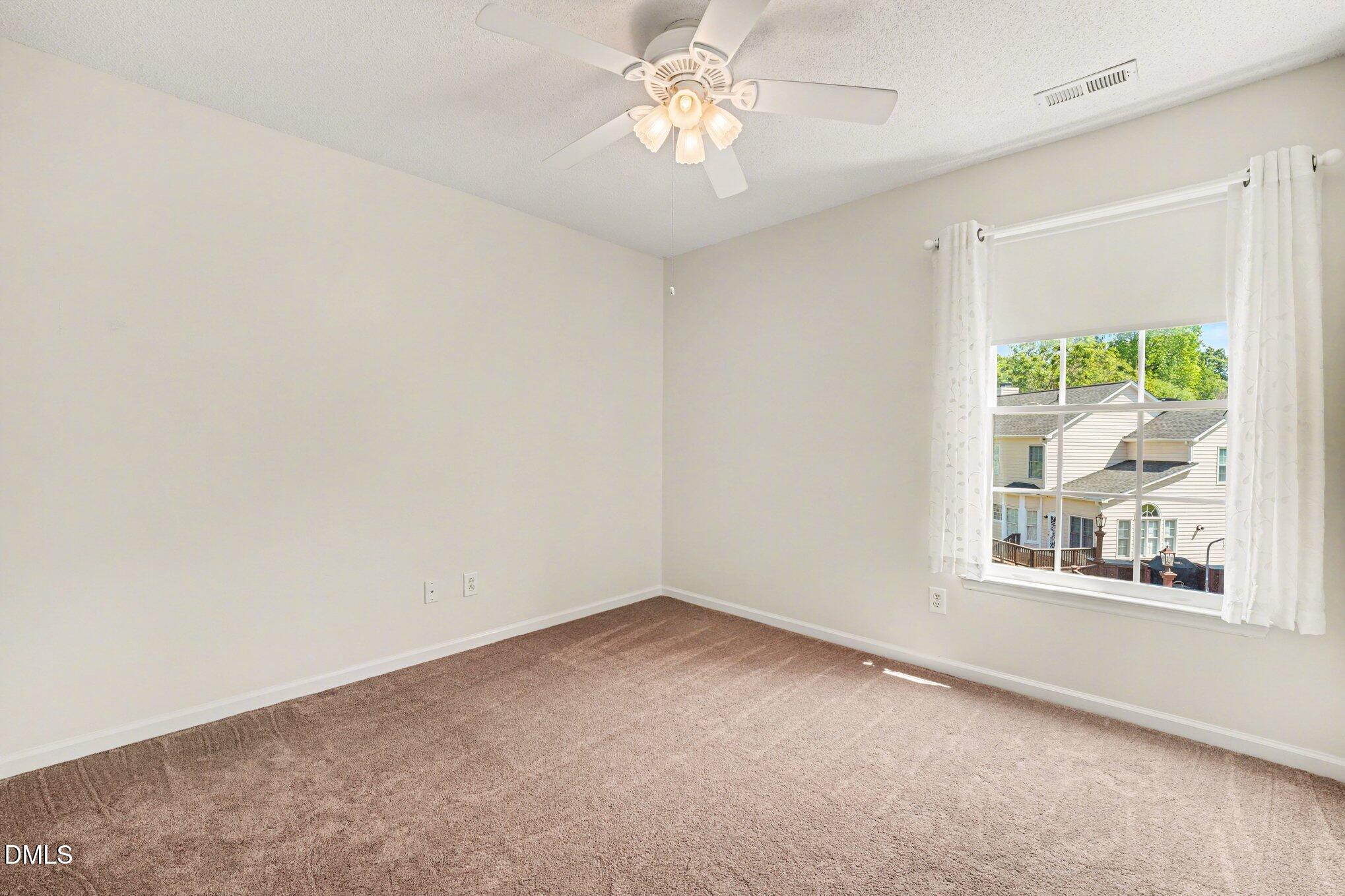 112 Del Rio Drive Cary, NC 27519 - Photo 18 of 35 018_file_2105