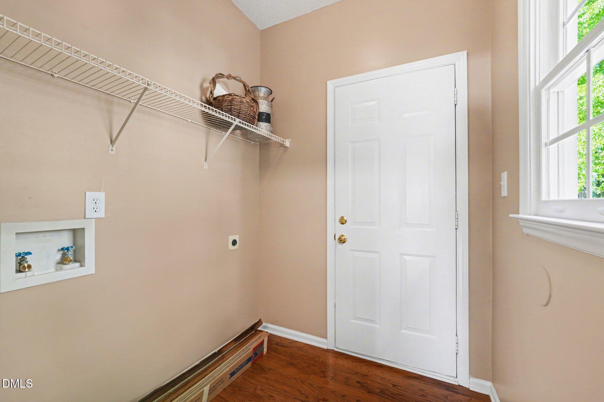 112 Del Rio Drive Cary, NC 27519 - Photo 22 of 35 023_file_4333