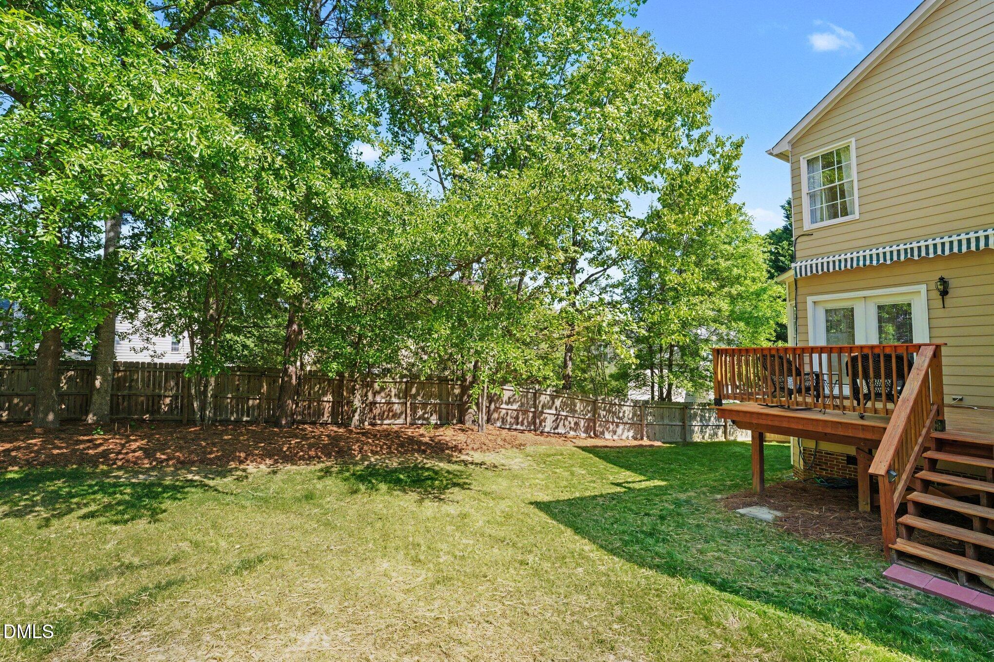 112 Del Rio Drive Cary, NC 27519 - Photo 24 of 35 025_file_2166