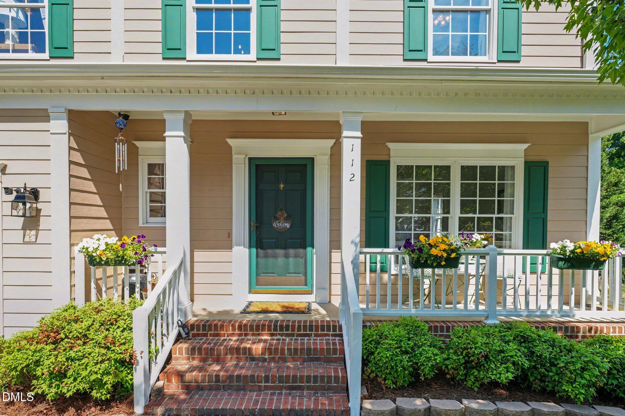 112 Del Rio Drive Cary, NC 27519 - Photo 3 of 35 004_file_6816