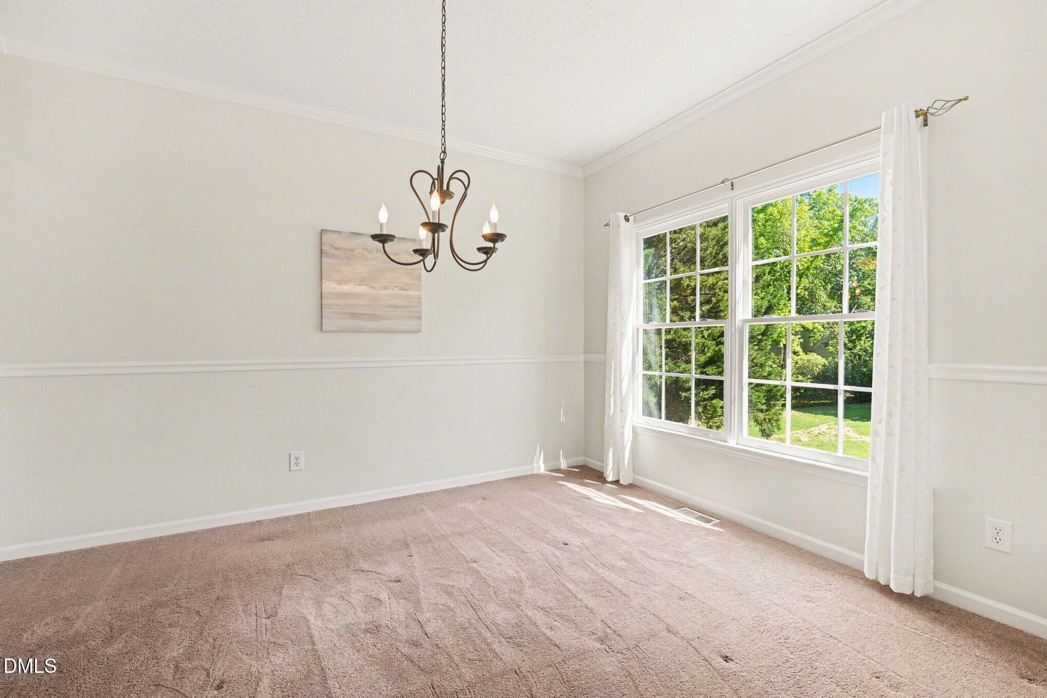 112 Del Rio Drive Cary, NC 27519 - Photo 7 of 35 009_file_9165