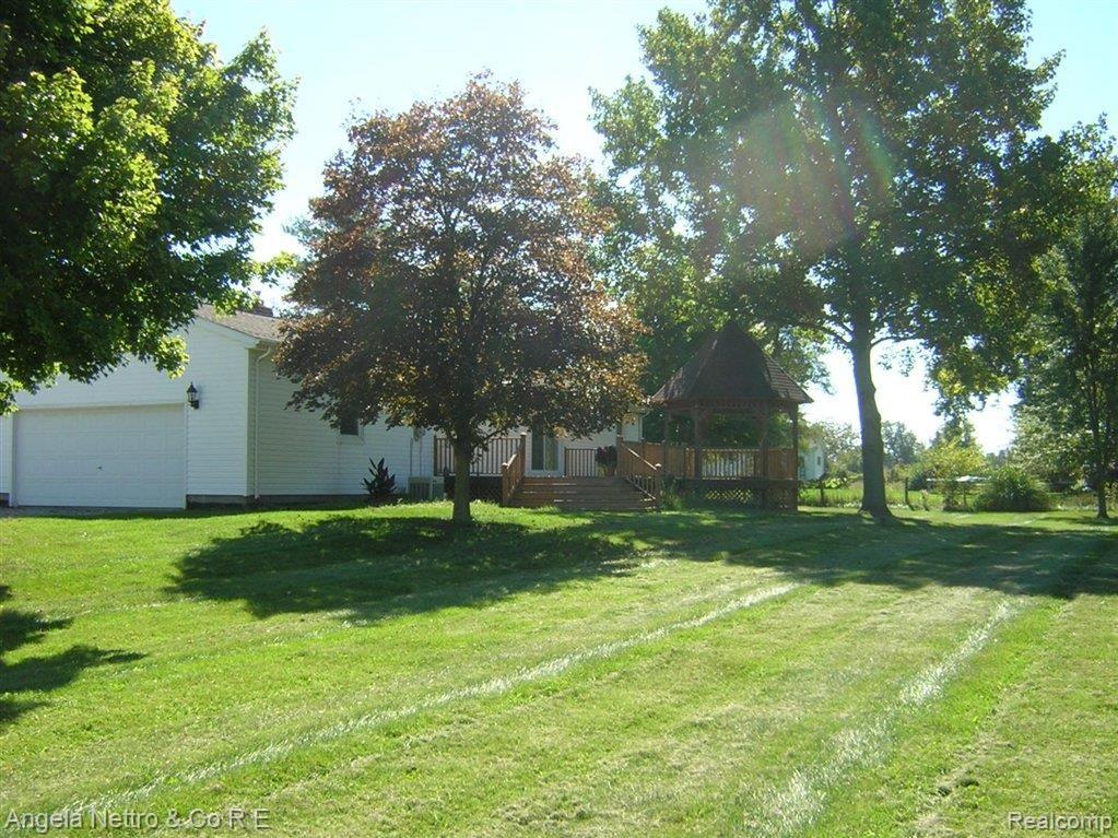 10924 Bunton Road Willis, MI 48191 - Photo 12 of 24 SIDE ENTRY GARAGE