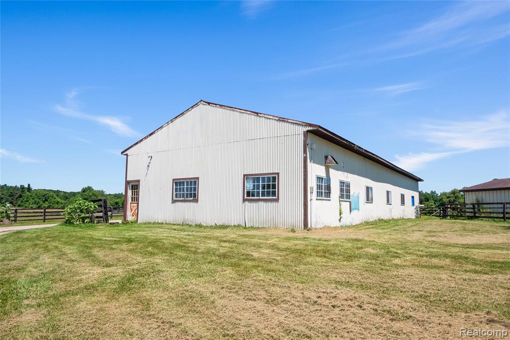 5280 Hosner Road Oxford, MI 48370 - Photo 24 of 42 Gallery Image 24