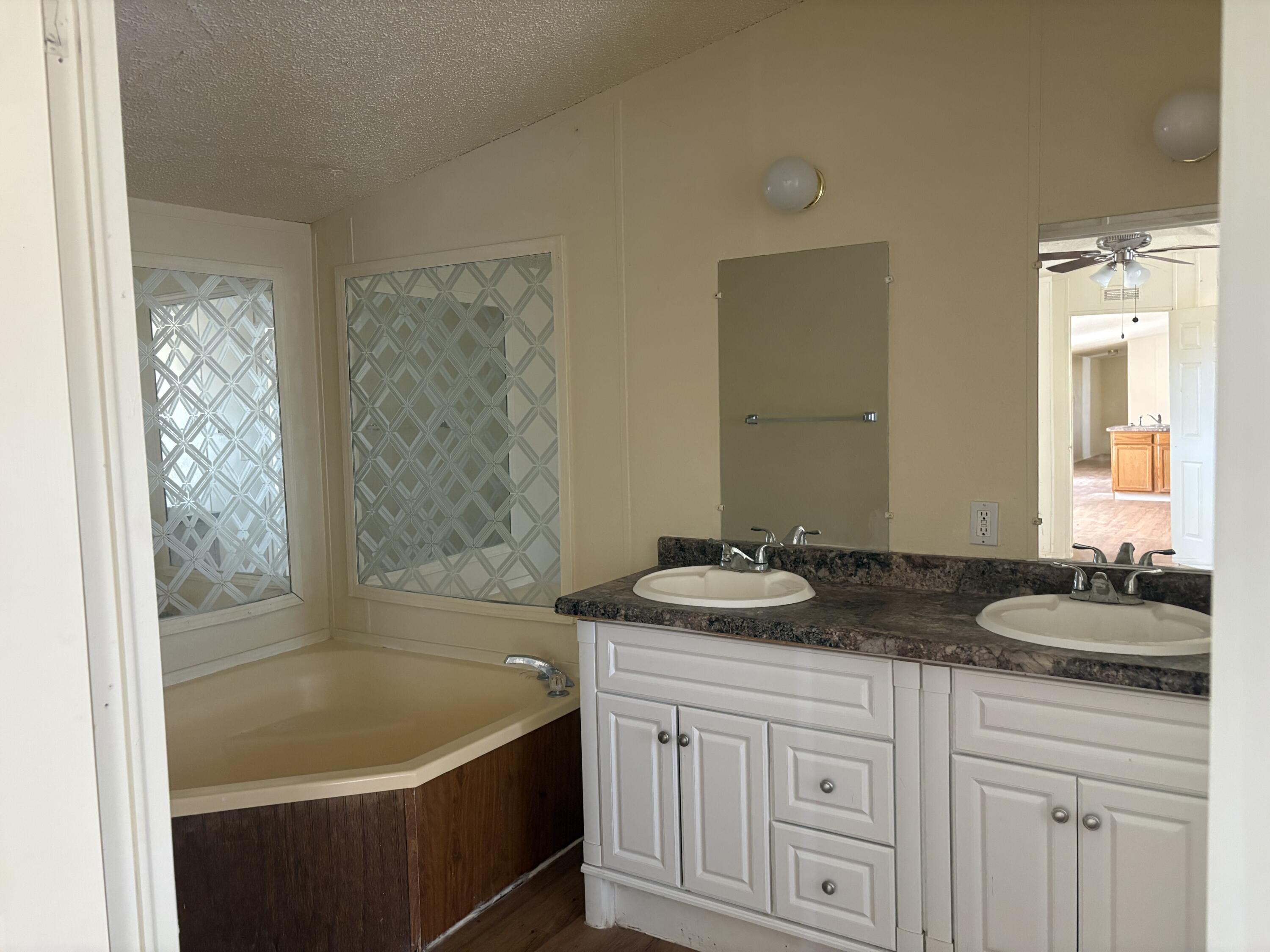 35 Barela Road Belen, NM 87002 - Photo 7 of 12 Gallery Image 7