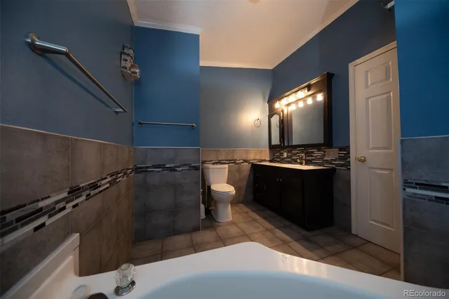 $2,500 | 5774 Clay Street, Denver, CO 80221