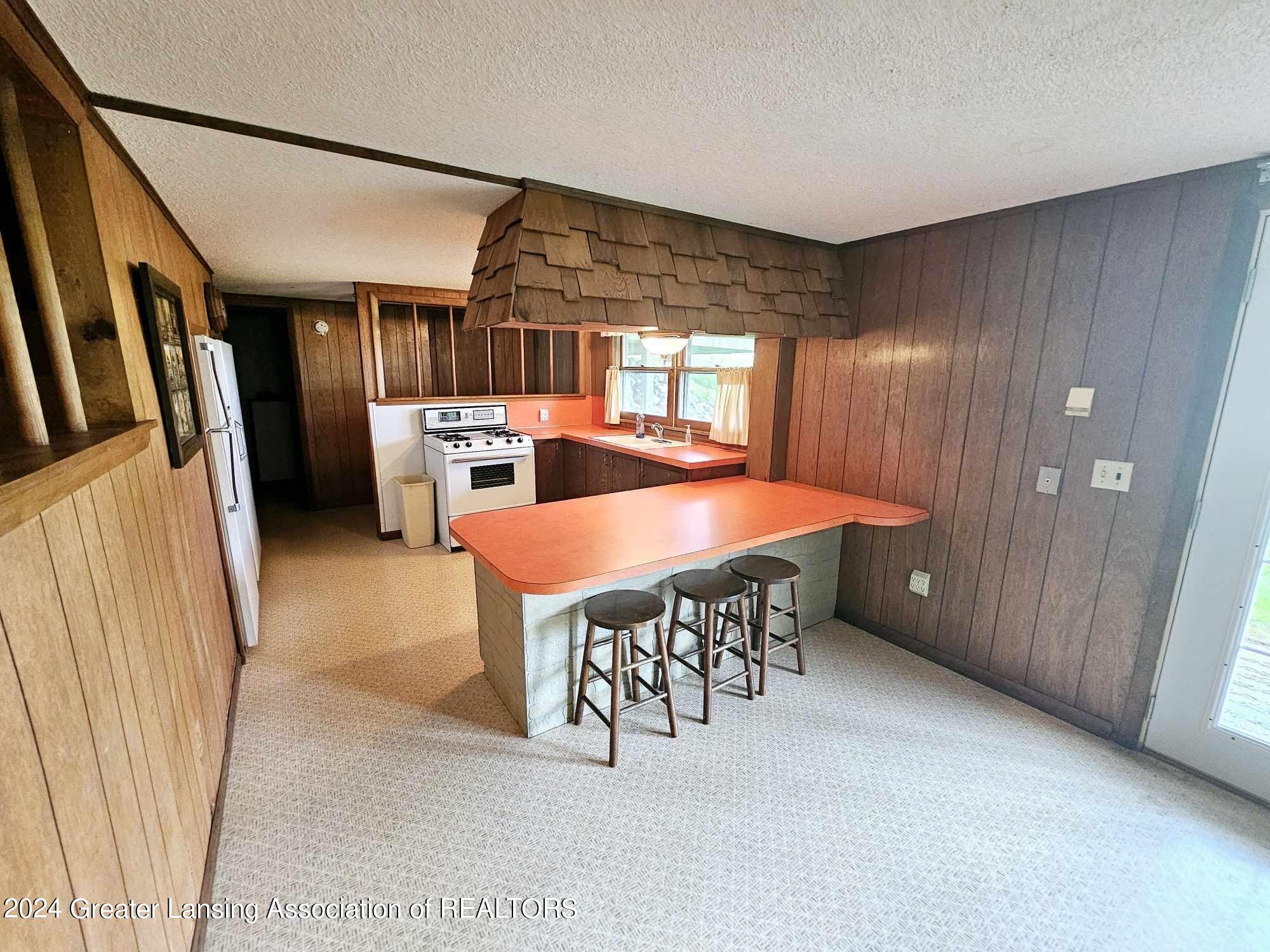 4410 Smithville Road Eaton Rapids, MI 48827 - Photo 13 of 20 20F66DF4-4423-4D32-9295-ECF542DF1FB6