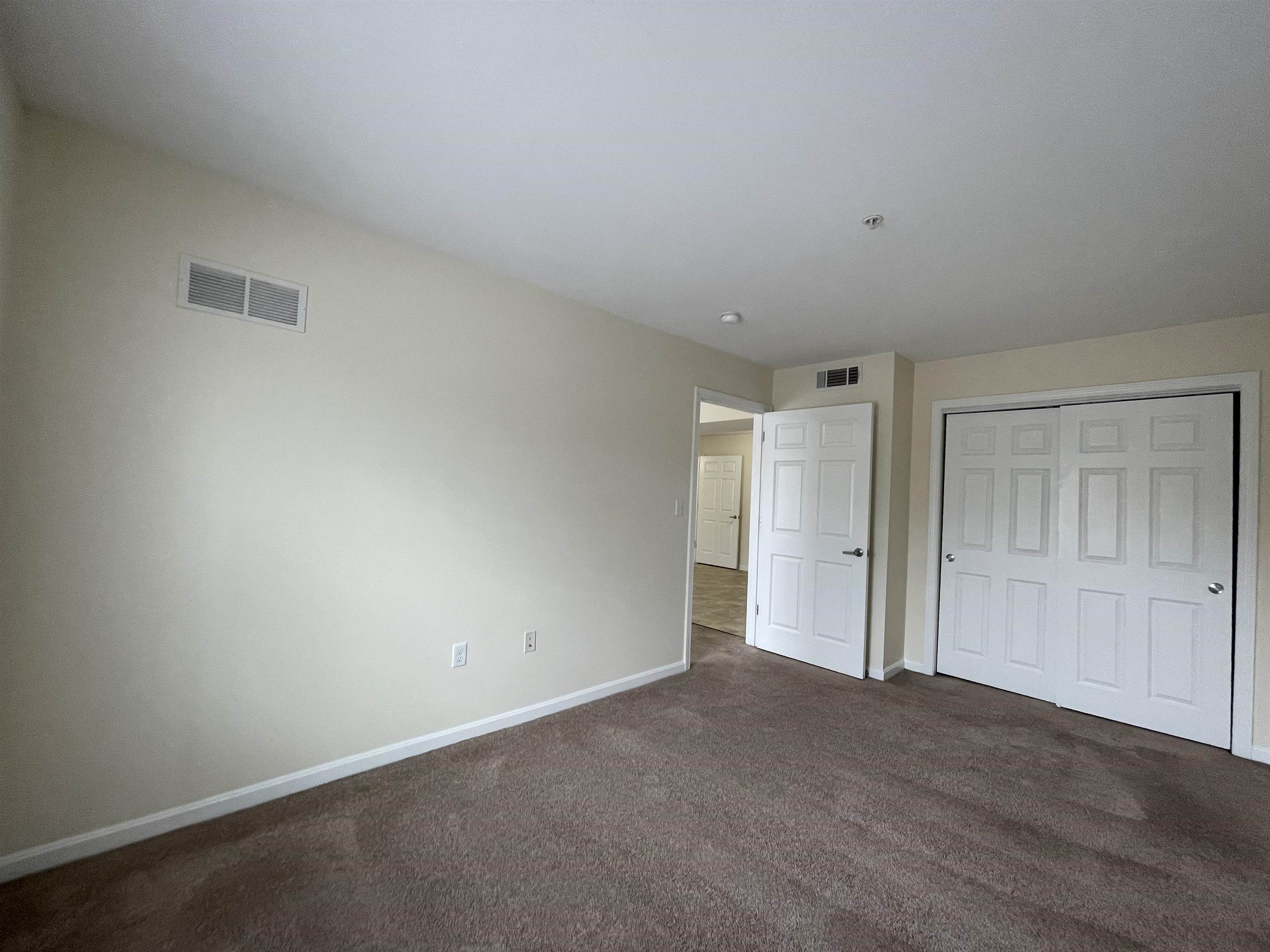 80 Sentinel Court, Unit 306 Manchester, NH 03103 - Photo 19 of 39