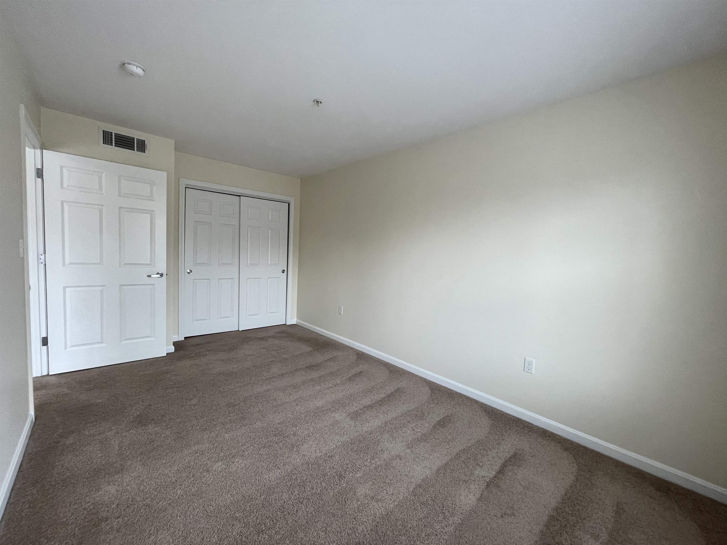 80 Sentinel Court, Unit 306 Manchester, NH 03103 - Photo 20 of 39