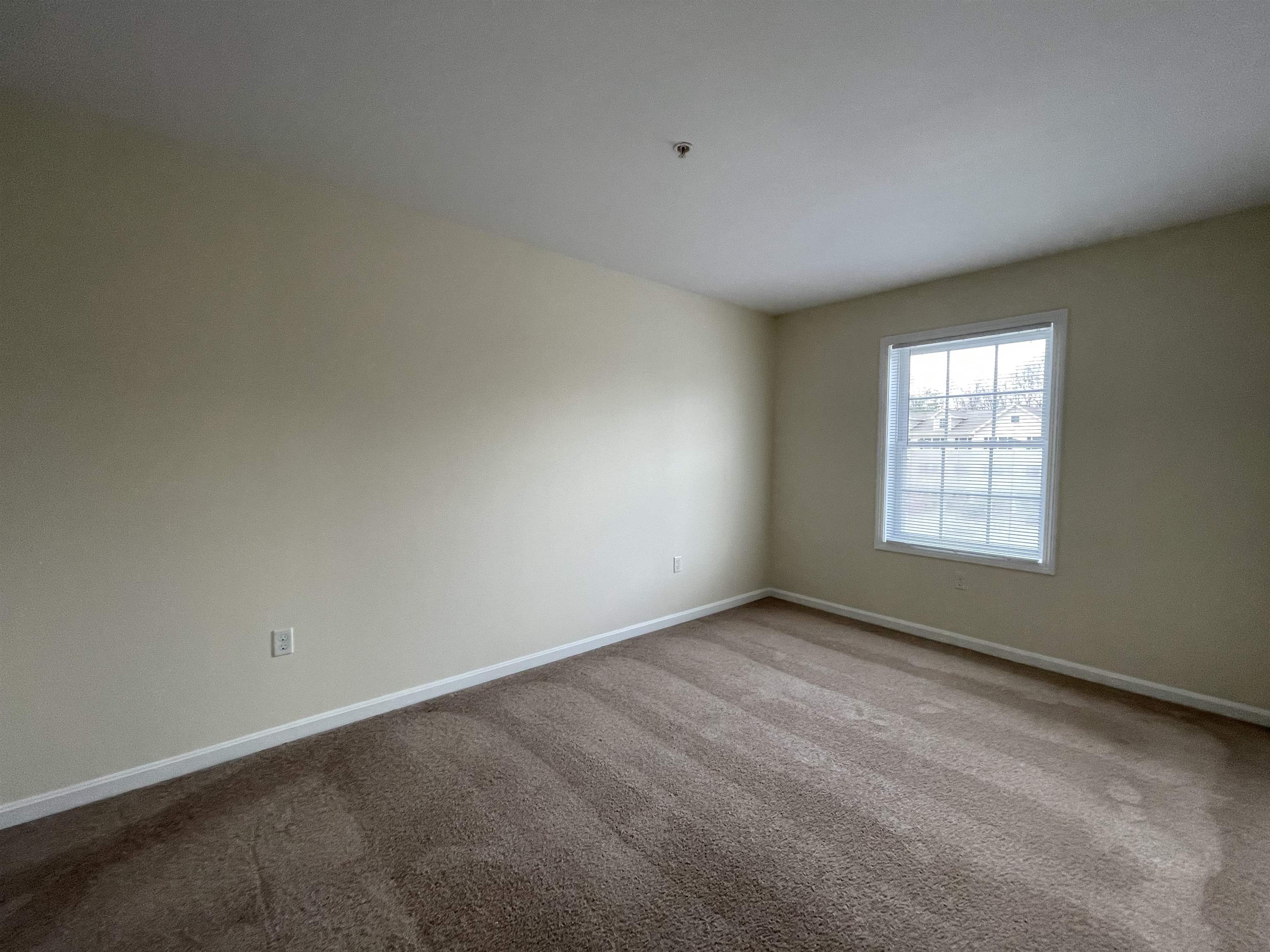 80 Sentinel Court, Unit 306 Manchester, NH 03103 - Photo 26 of 39