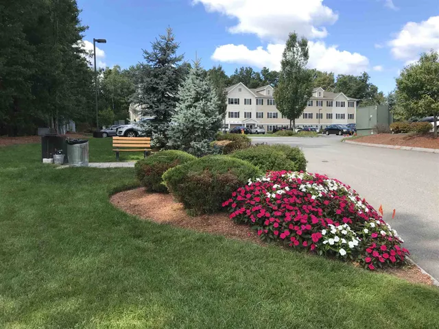 $1,965 | 80 Sentinel Court, Unit 306, Manchester, NH 03103