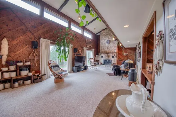 $435,000 | 1240 Martin Road, Apollo, PA 15613