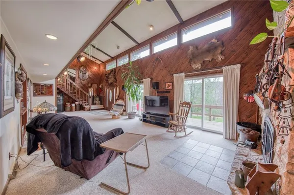 $435,000 | 1240 Martin Road, Apollo, PA 15613