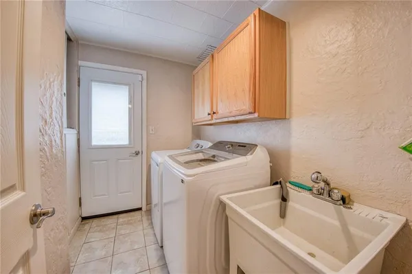 $435,000 | 1240 Martin Road, Apollo, PA 15613