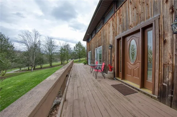 $435,000 | 1240 Martin Road, Apollo, PA 15613