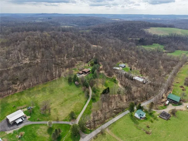 $435,000 | 1240 Martin Road, Apollo, PA 15613