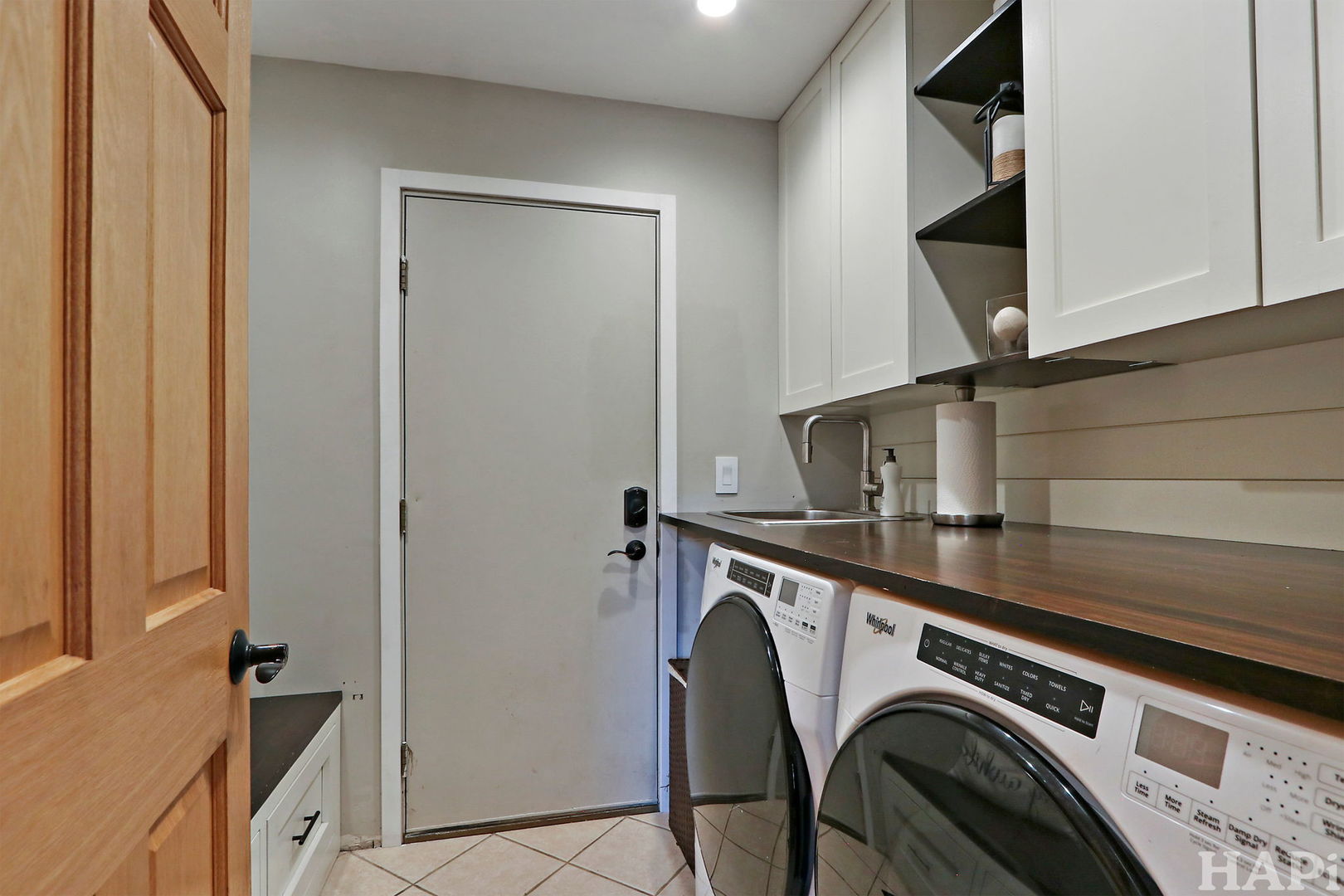 261 Hampton Road Sugar Grove, IL 60554 - Photo 14 of 35 a utility room with dryer and washer